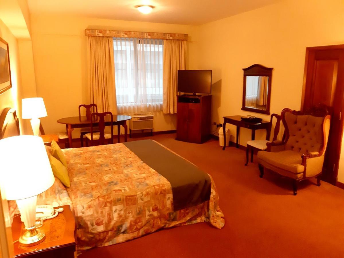 Hotel Maury ลิมา ภายนอก รูปภาพ